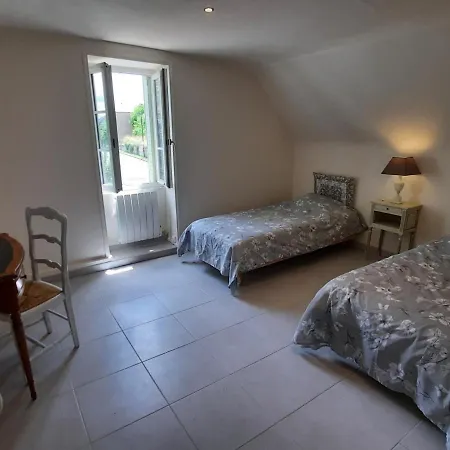 Holiday home Villa La Roche-Posay, 2 Bedrooms, 4 Persons - Fr-1-541-73 La Roche-Posay