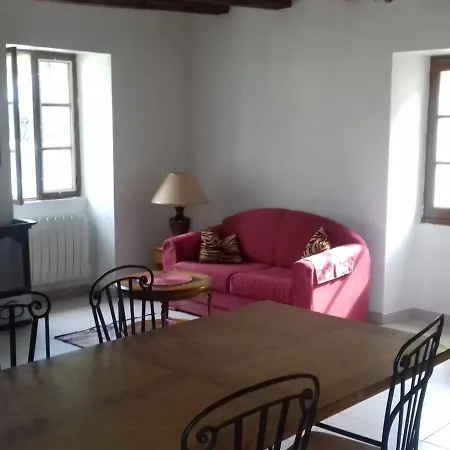 Holiday home Villa La Roche-Posay, 2 Bedrooms, 4 Persons - Fr-1-541-73