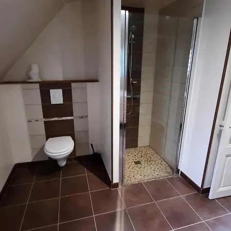 Villa La Roche-Posay, 2 Bedrooms, 4 Persons - Fr-1-541-73 La Roche-Posay